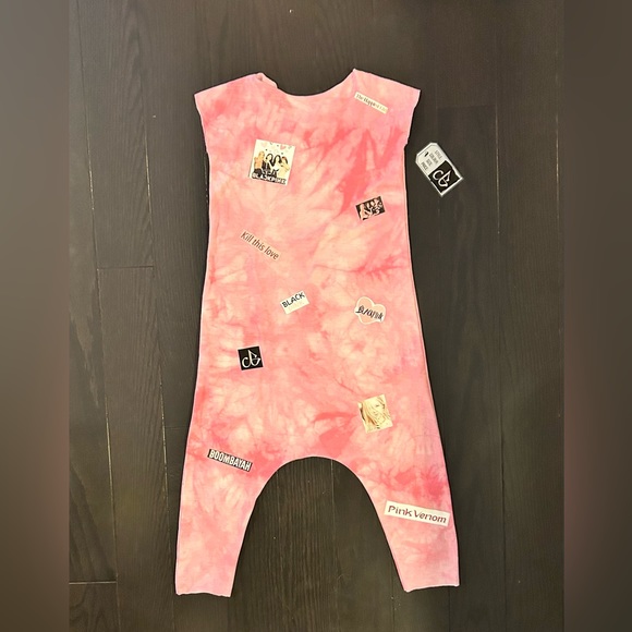 🆕🖤💗BLACKPINK TODDLER HAREM ONSIE💗🖤🆕 - Picture 2 of 4
